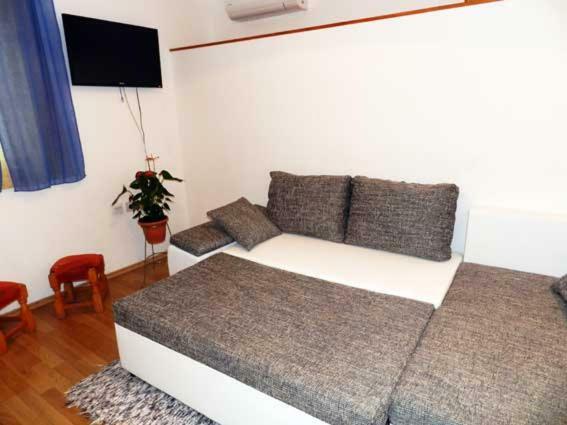 Apartmani Maruncic Omiš Esterno foto